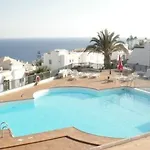 Lägenhetshotell Pueblos Puerto del Carmen (Lanzarote)