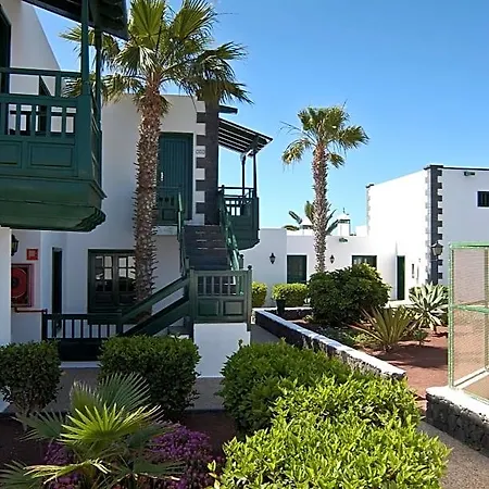 Pueblos Апарт-отель 2*