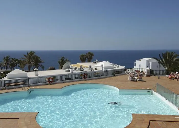 Pueblos Apart-hotel 2*